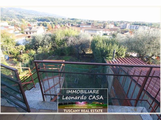 Villa Indipendente in vendita a Lamporecchio, Toscana