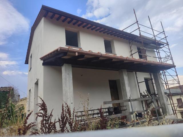Villa Indipendente in vendita a Massa Pisana, Lucca