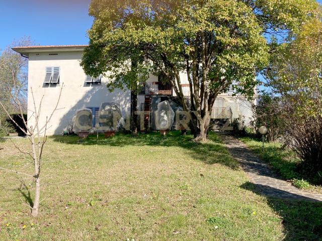 Villa Indipendente in vendita a San Cassiano di Moriano, Bagni Di Lucca Ponte
