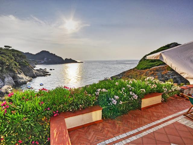 Villa Indipendente in vendita a Marciana Marina, Toscana