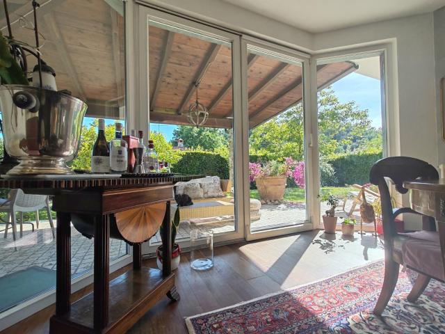 Villa Indipendente in vendita a San Lorenzo, Marina Di Massa