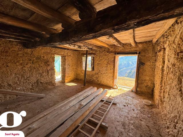 Villa Indipendente in vendita a Militello Rosmarino, Sicilia