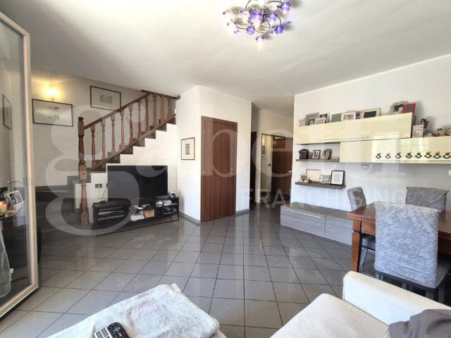 Villa Indipendente in vendita a Unione dei comuni Valli del Reno, Lavino e Samoggia, Monte San Pietro