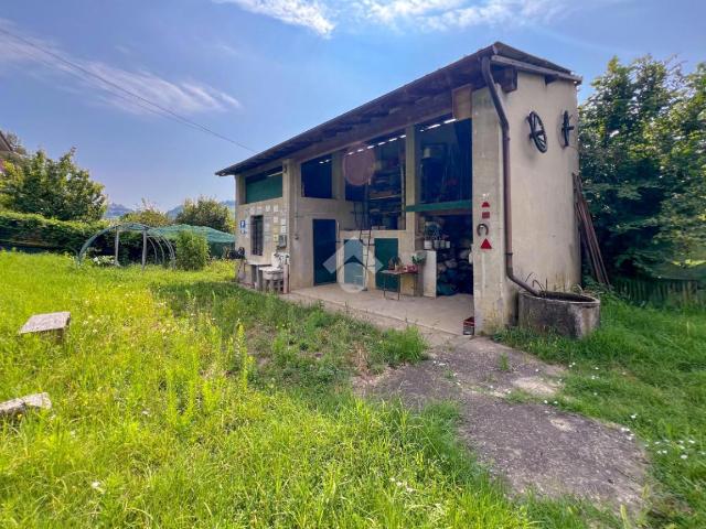 Villa Indipendente in vendita a Montescano, Lombardia