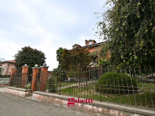 Villa Indipendente in vendita a Moretta, Cuneo