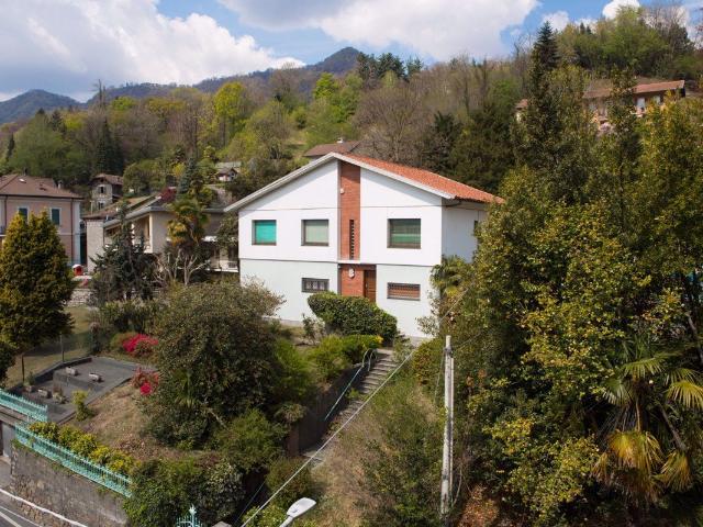 Villa Indipendente in vendita a Piemonte, Verbano-cusio-ossola
