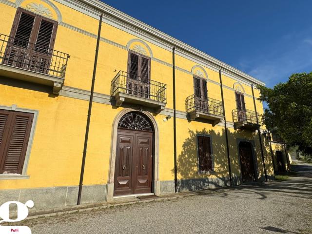 Villa Indipendente in vendita a Patti, Sicilia