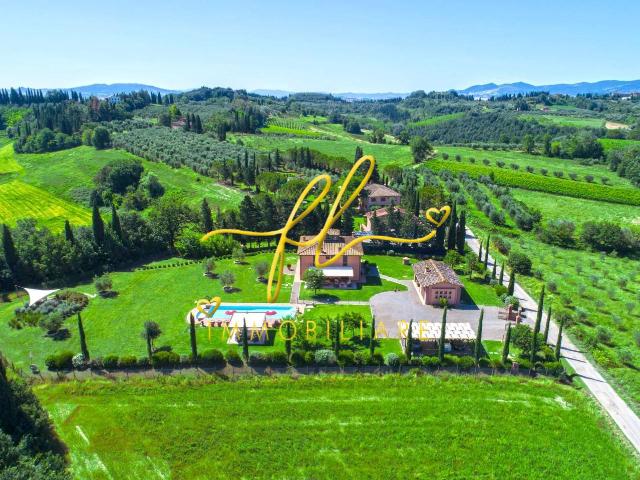 Villa Indipendente in vendita a Peccioli, Toscana