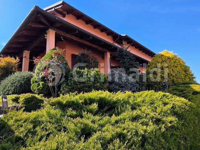 Villa Indipendente in vendita a Piemonte, Vercelli