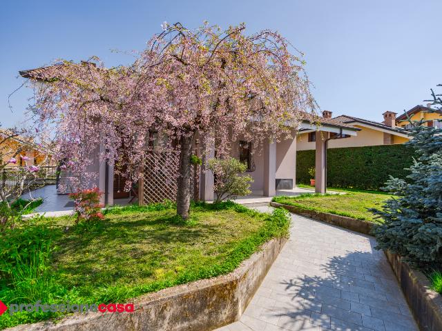 Villa Indipendente in vendita a Riva, Piemonte