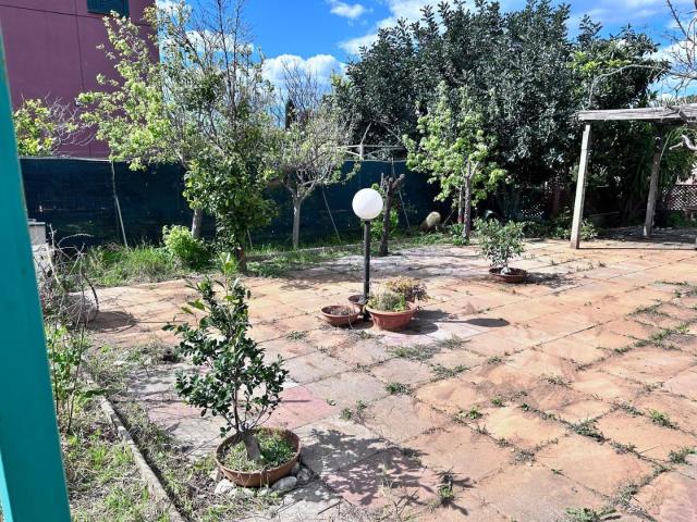 Villa Indipendente in vendita a Piombino, Toscana