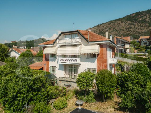Villa Indipendente in vendita a Piossasco, Torino