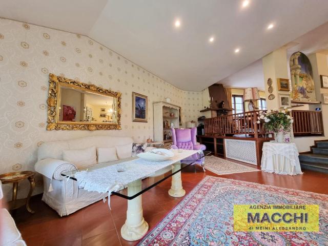 Villa Indipendente in vendita a Oltrera, Pontedera