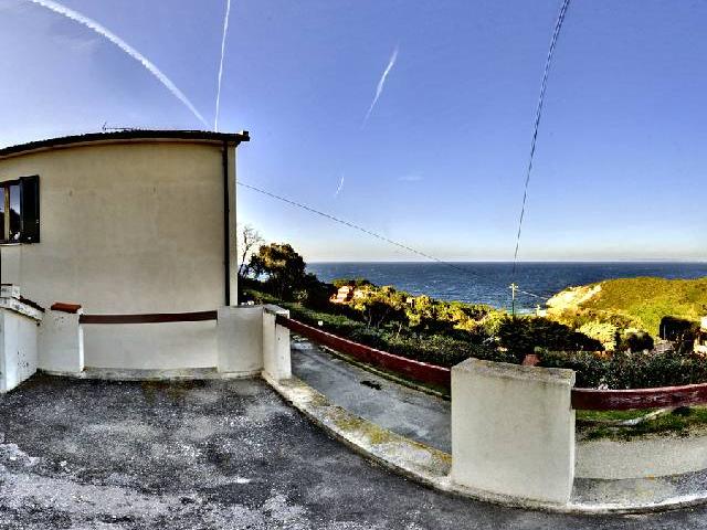 Villa Indipendente in vendita a Acquaviva, Portoferraio