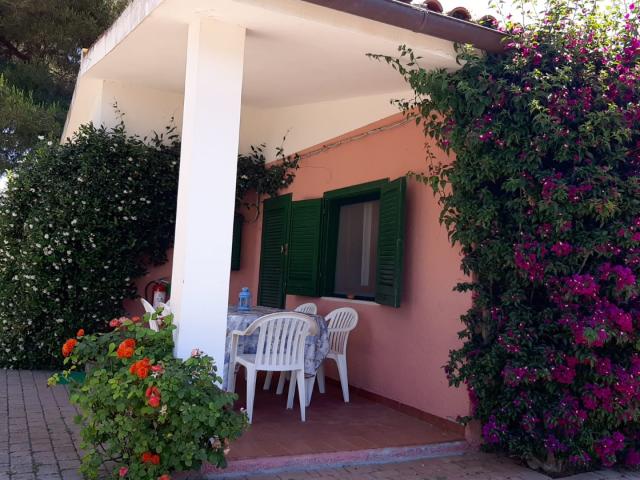 Villa Indipendente in vendita a Magazzini, Portoferraio