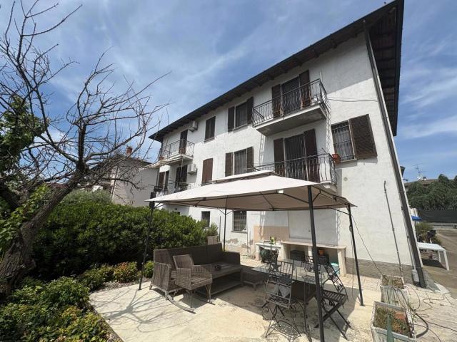 Villa Indipendente in vendita a Casterno, Robecco sul Naviglio