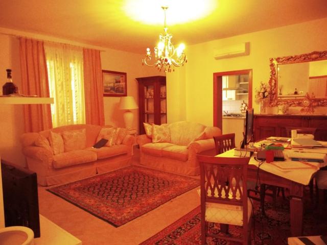 Villa Indipendente in vendita a La Scala, San Miniato
