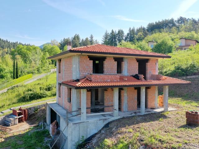 Villa Indipendente in vendita a Unione Comuni Garfagnana, San Romano In