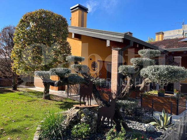 Villa Indipendente in vendita a Sandrigo, Veneto