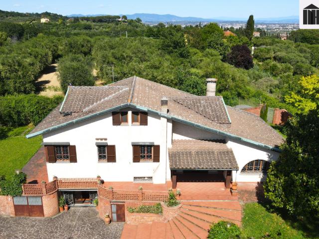 Villa Indipendente in vendita a Ponticelli, Santa Maria A Monte
