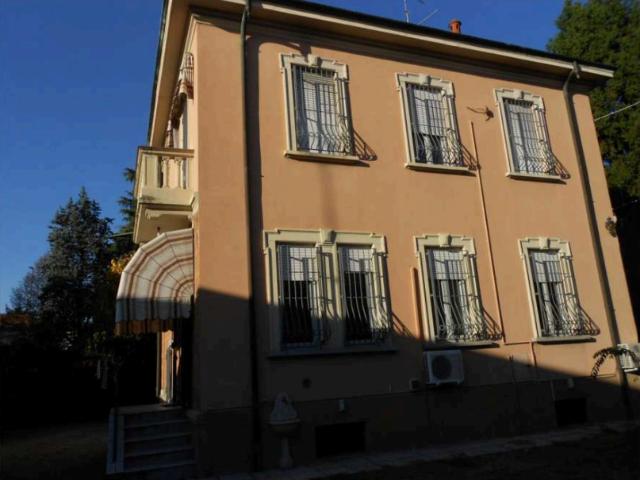 Villa Indipendente in vendita a Santuario, Saronno
