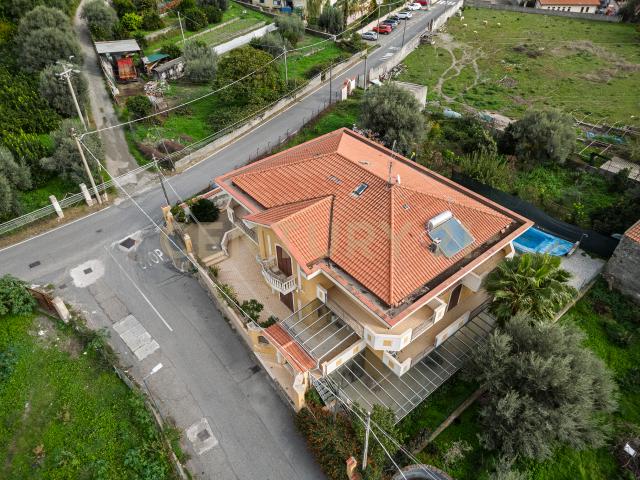 Villa Indipendente in vendita a Savoca, Sicilia