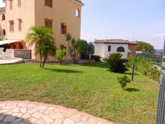 Villa Indipendente in vendita a Calabria, Cosenza