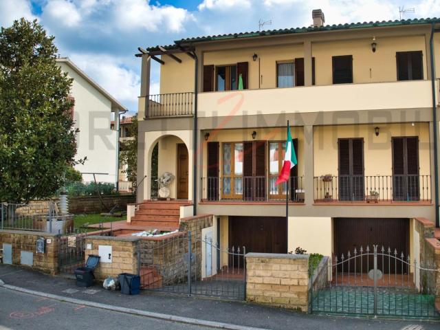 Villa Indipendente in vendita a Suvereto, Toscana