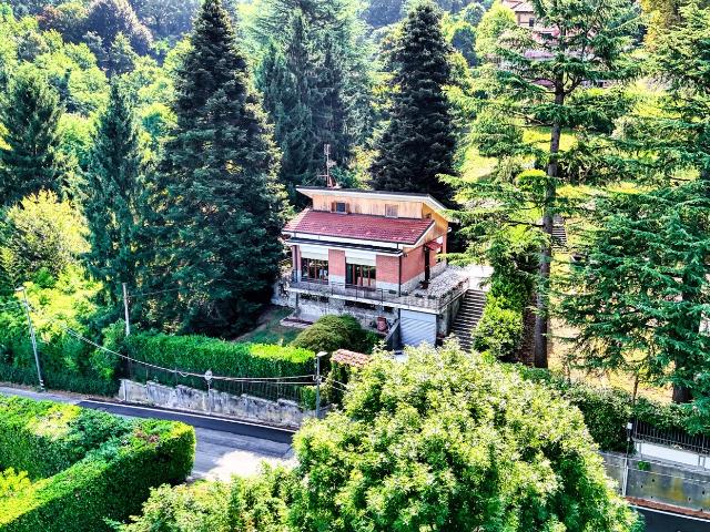 Villa Indipendente in vendita a Circoscrizione 8, Piemonte