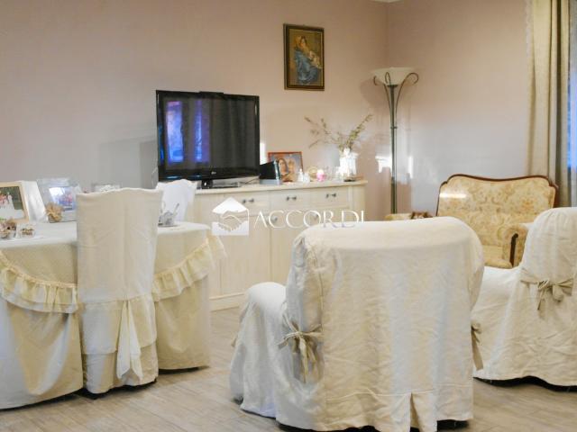 Villa Indipendente in vendita a Trevignano, Veneto