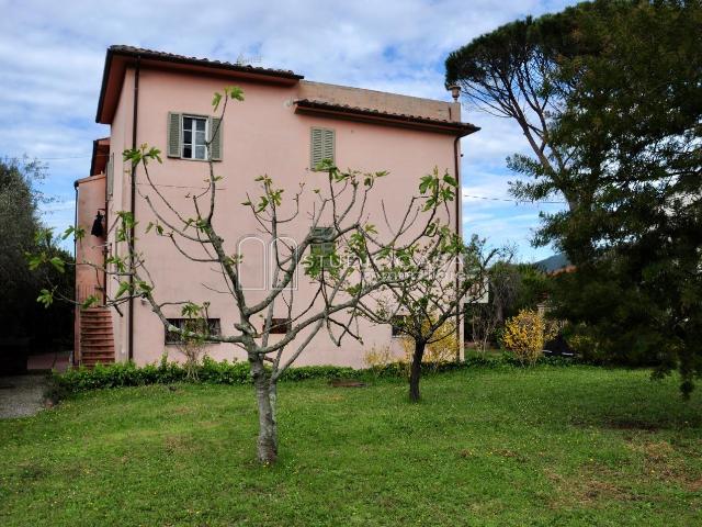 Villa Indipendente in vendita a Pontegrande-Sant'Andrea, Calci