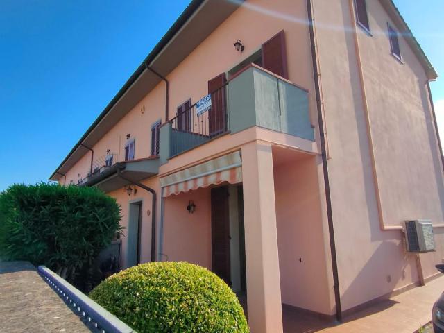 Villa Indipendente in vendita a Calcinaia, Toscana