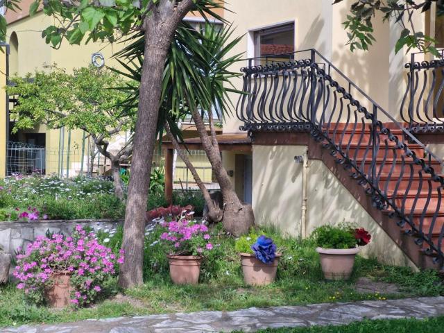 Villa Indipendente in vendita a Venturina Terme, Campiglia Marittima