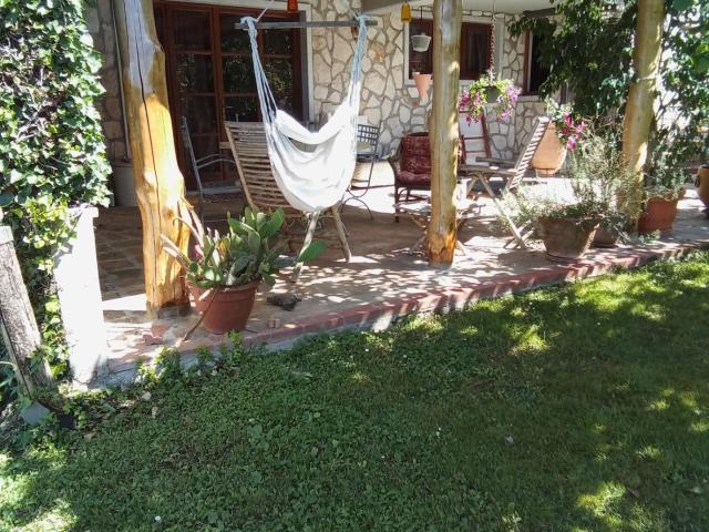 Villa Indipendente in vendita a Carrara, Toscana
