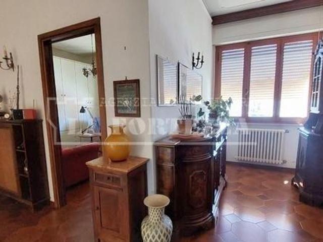 Villa Indipendente in vendita a Navacchio, Cascina
