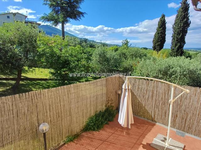 Villa Indipendente in vendita a Cetona, Toscana