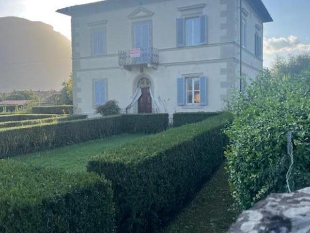 Villa Indipendente in vendita a Unione dei comuni Media Valle del Serchio, Coreglia Antelminelli