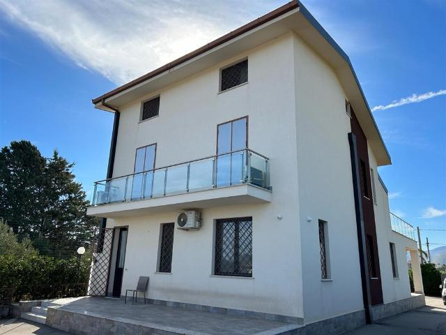 Villa Indipendente in vendita a Bagheria, Sicilia