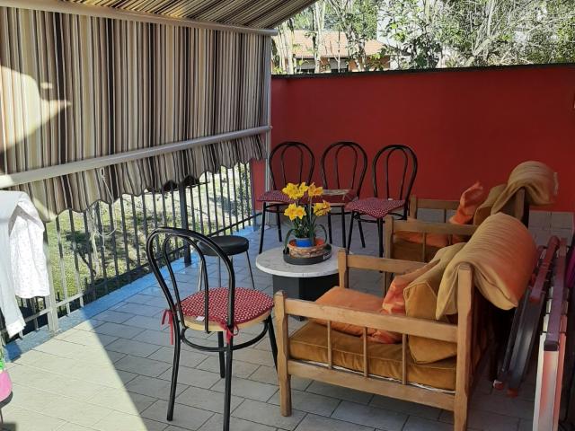 Villa Indipendente in vendita a Montecalvo Versiggia, Lombardia