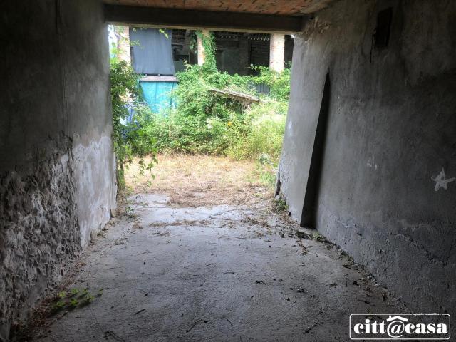 Villa Indipendente in vendita a Piemonte, Asti