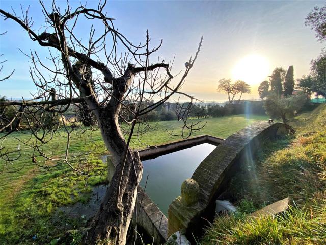 Villa Indipendente in vendita a Santa Maria a Mare, Marche