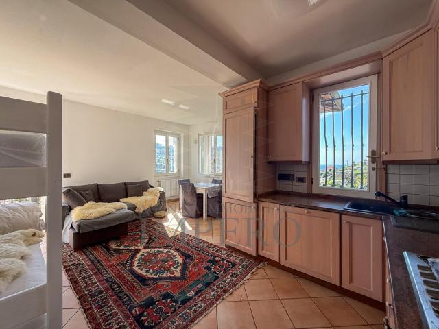 Villa Indipendente in vendita a Bordighera, Liguria