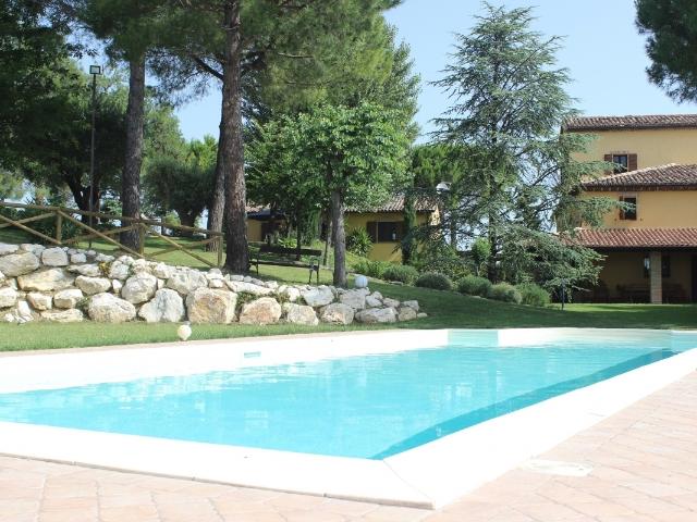 Villa Indipendente in vendita a Borgo San Giacomo, Marche