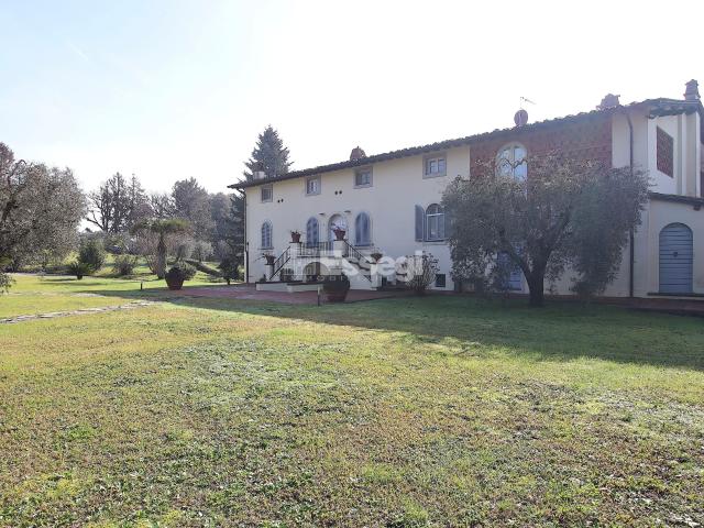 Villa Indipendente in vendita a San Pancrazio, Lucca