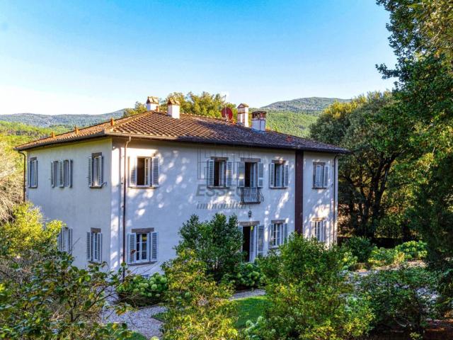 Villa Indipendente in vendita a Vicopelago, Bagni Di Lucca Ponte