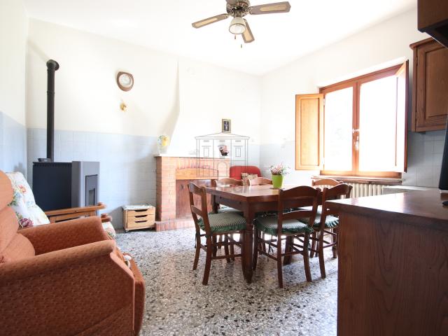 Villa Indipendente in vendita a Mammoli, Bagni Di Lucca Ponte