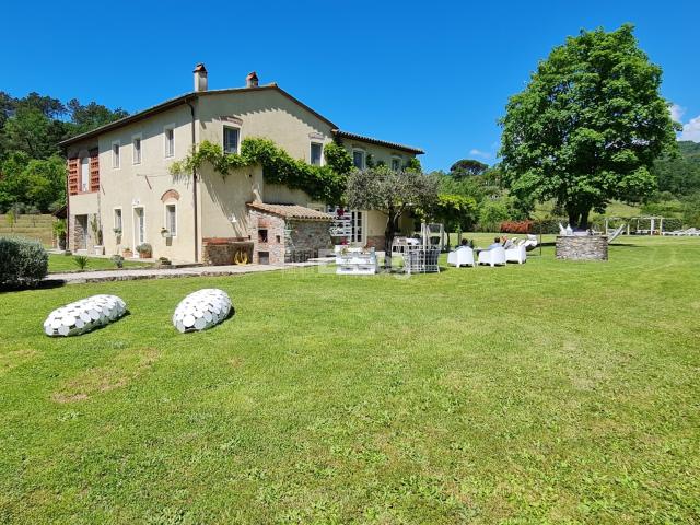 Villa Indipendente in vendita a Farneta, Bagni Di Lucca Ponte