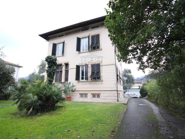 Villa Indipendente in vendita a Ponte a Moriano, Lucca