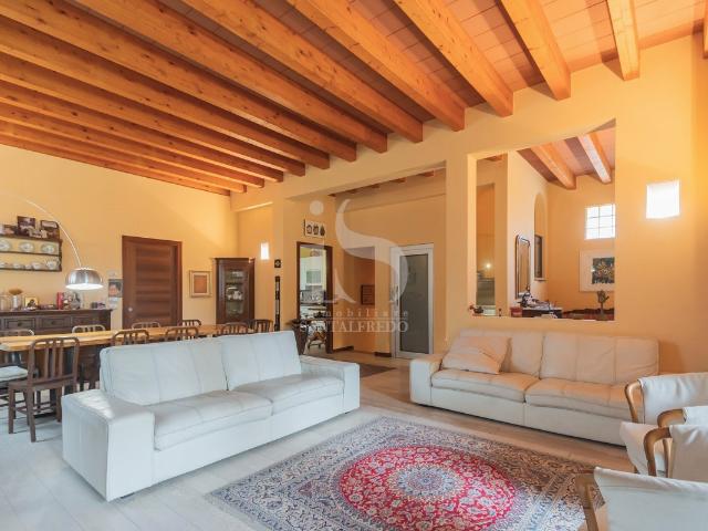Villa Indipendente in vendita a Brugherio, Cascina Guzzina