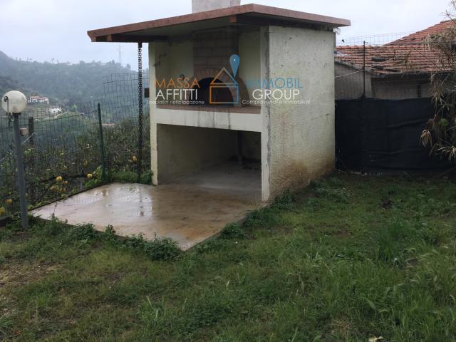 Villa Indipendente in vendita a Corsanico, Montignoso